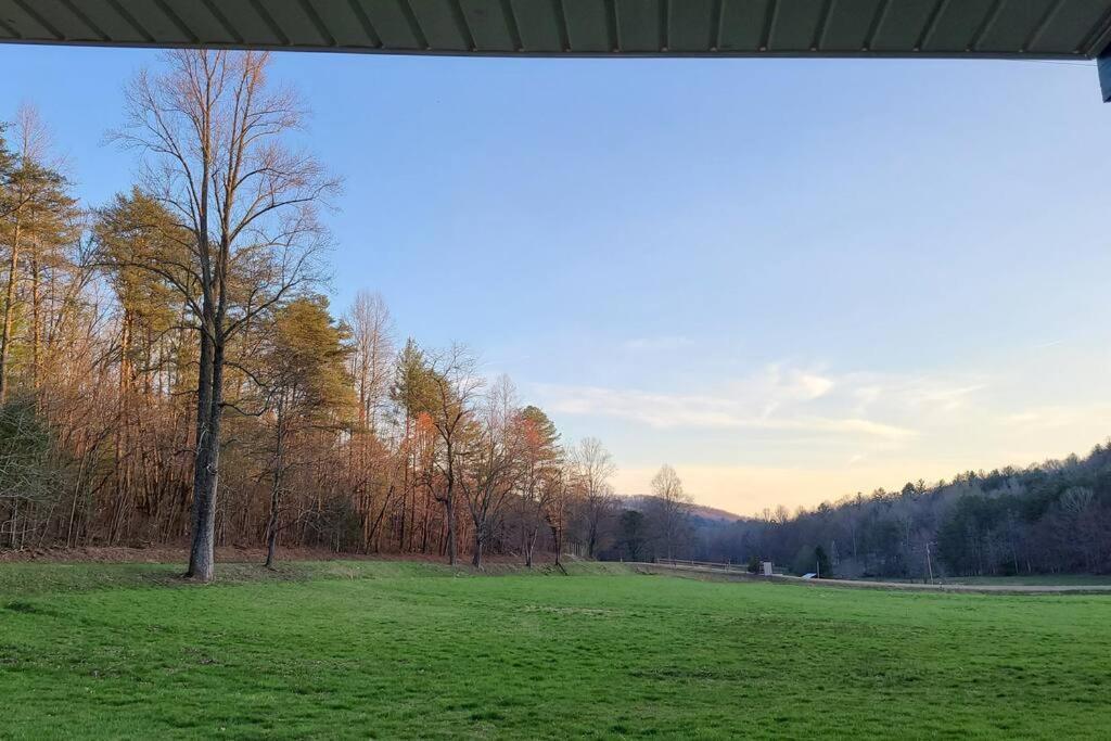 Cozy Cottage With Full View Of The Mountains! Blue Ridge Bagian luar foto